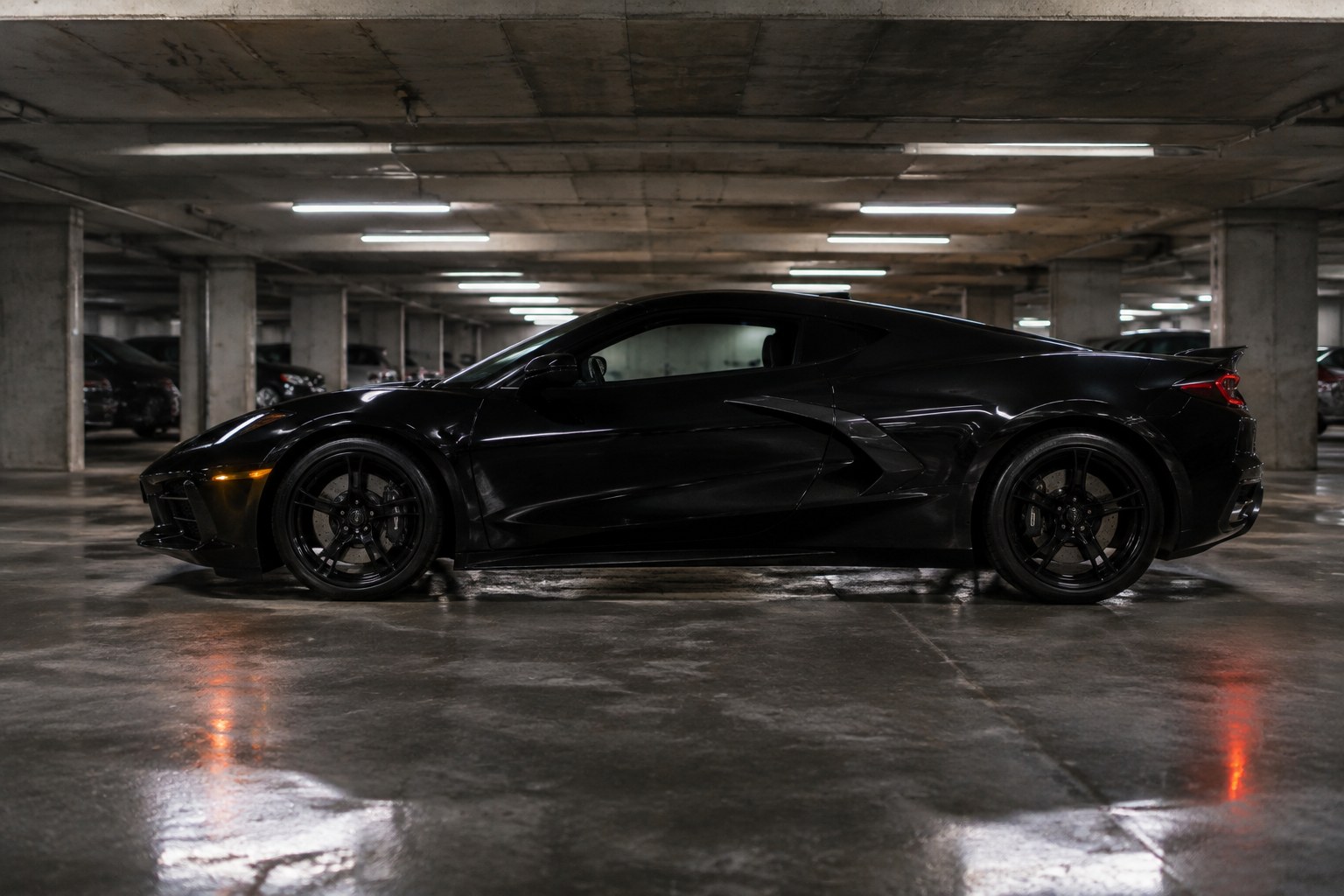 Corvette C8 чёрный — до